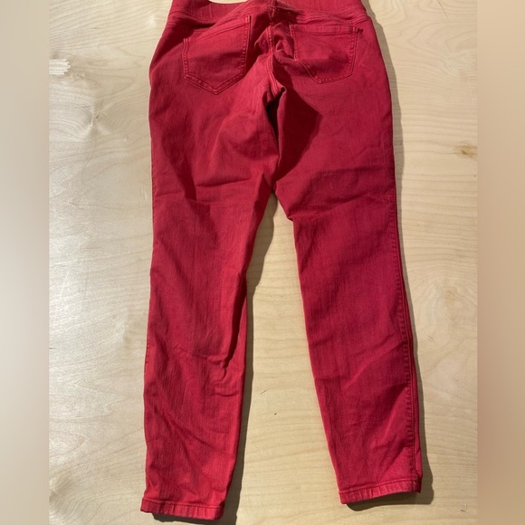 Torrid Lean Jean Vibrant Red Skinny Jeans Size 00R (NA) - Picture 8 of 8